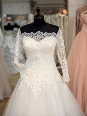 Brautkleider A-Linie Tüll Spitze Brautkleid Modell Estelle