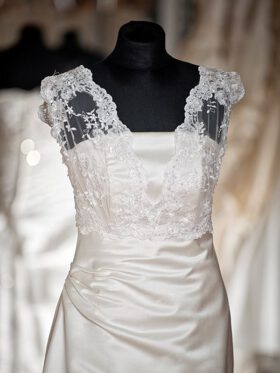Brautkleider Creme Meerjungfrau -Stil Model linnea