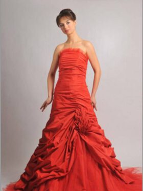 Rotes Brautkleid Modell Camilla