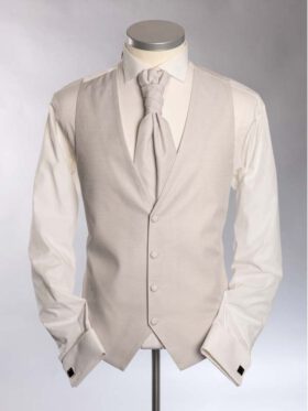 HOCHZEITSWESTE AL-KAZ.105