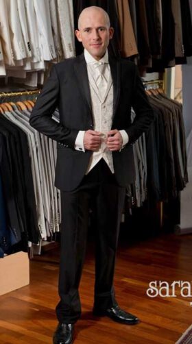 Hochzeitsanzug Modell Toronto / 8-teilig